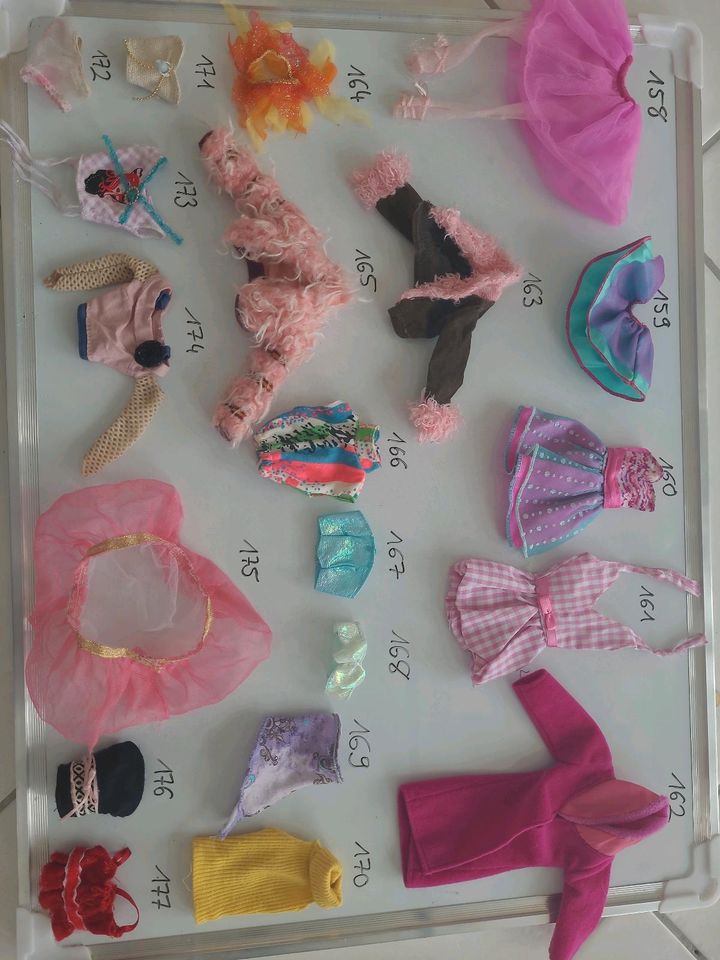 Barbie Kleidung,Barbiekleidung,Zubehör,My Scene,Bratz,Skipper,Ken in Gerstetten