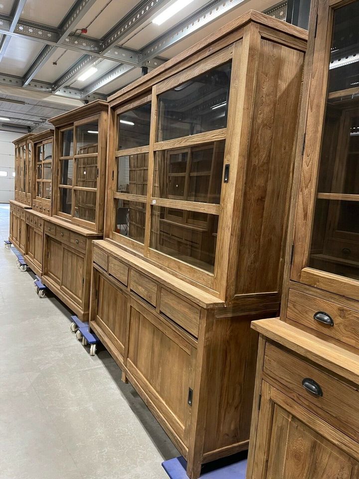 VITRINE TEAKHOLZ 200 CM SCHRANK TEAKHOLZ MASSIV HOLZ BUFFET NEU in  Nordrhein-Westfalen - Wermelskirchen | eBay Kleinanzeigen ist jetzt  Kleinanzeigen