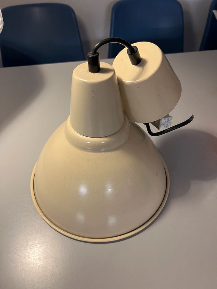 Ikea Vintage Blechlampe cremefarben in Köln