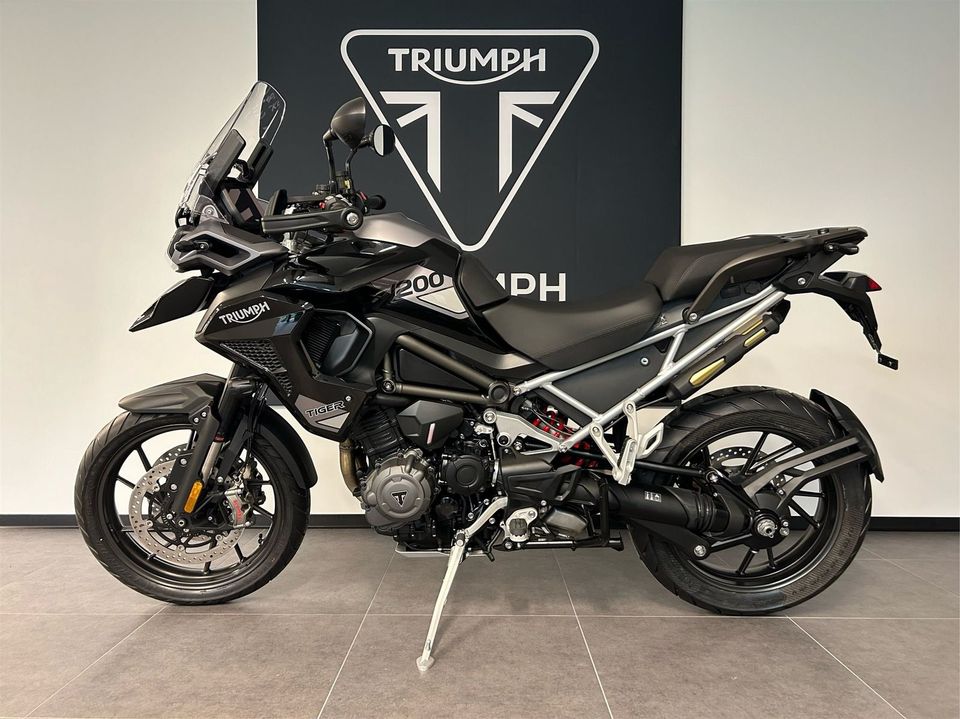 Triumph Tiger 1200 GT PRO NEUES MODELL in Saarbrücken