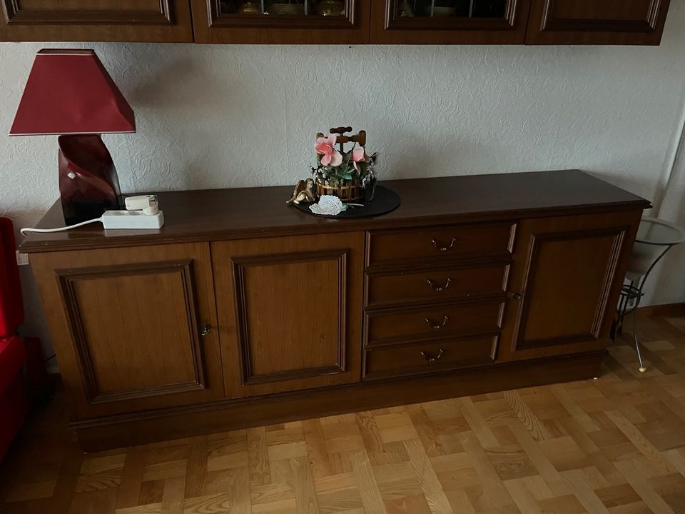 Eiche funiert  Sideboard +Vitrine in Raubach (Westerw.)