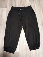 Schwarze Shorts Puma 36 Damen Capri Schnüren Hessen - Bad Endbach Vorschau