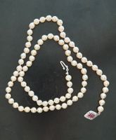 Perlenkette mit Weißgoldverschluss aus 585/14K und kleinen Rubine Obergiesing-Fasangarten - Obergiesing Vorschau