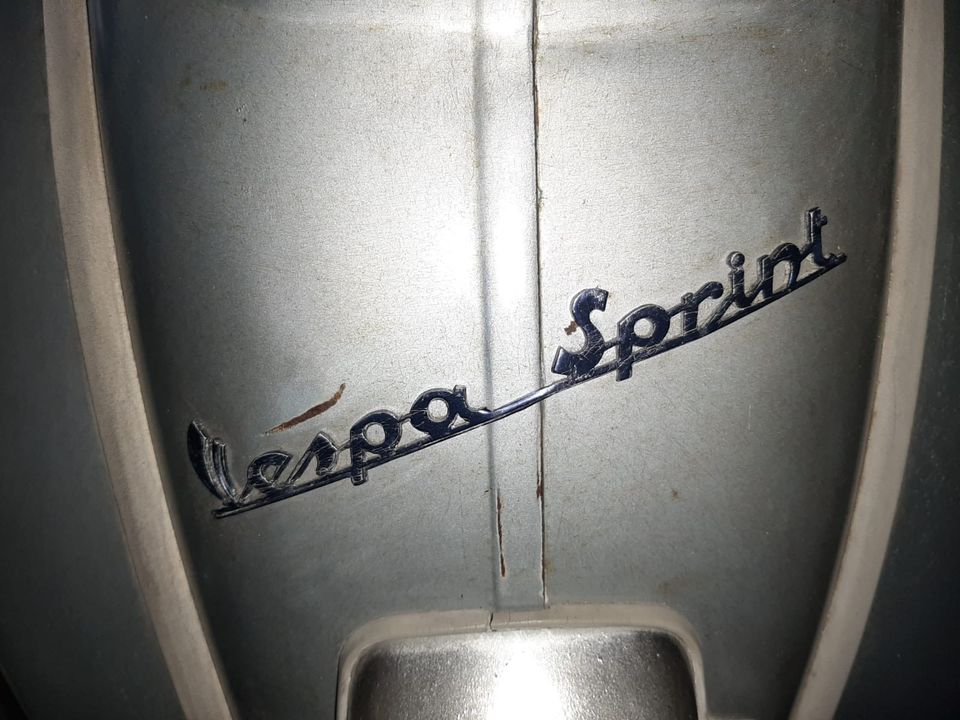 Vespa Sprint 150 mit BGM 177 Motor in Düsseldorf