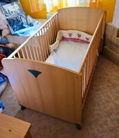 Babybett / Kinderbett 1,40m x 0,70m * + Matratze , höhenverstellb Dresden - Mobschatz Vorschau