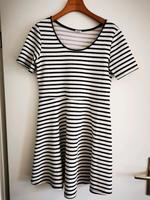 Gestreiftes Damenkleid (M-L) von Pimkie zu verkaufen Brandenburg - Nauen Vorschau