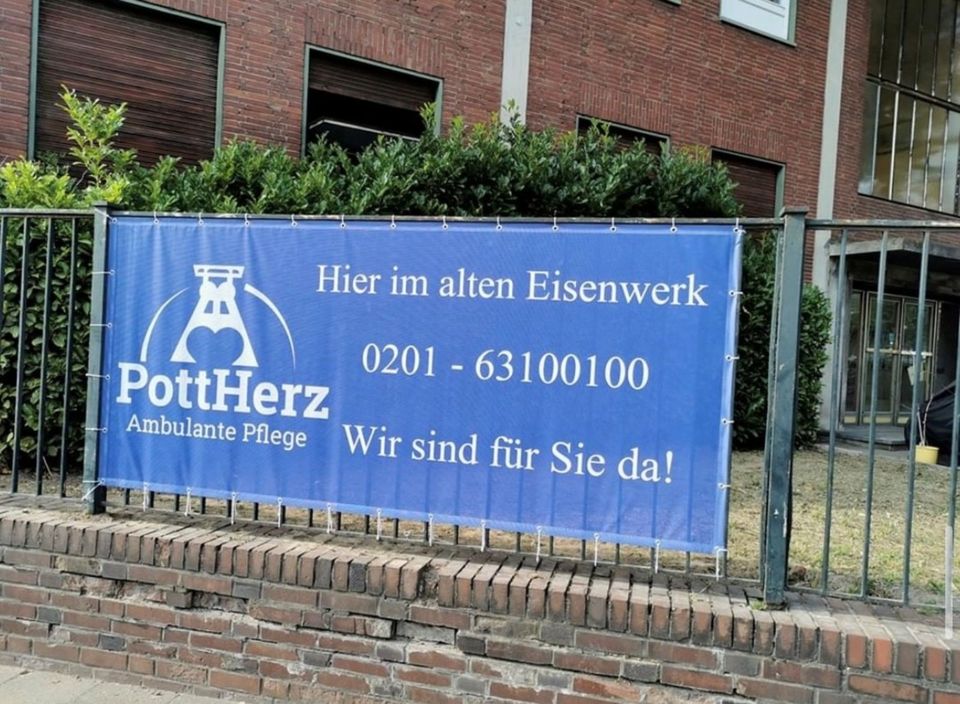 Ausbildung zum Pflegefachmann-/frau, Wir bilden aus! in Essen