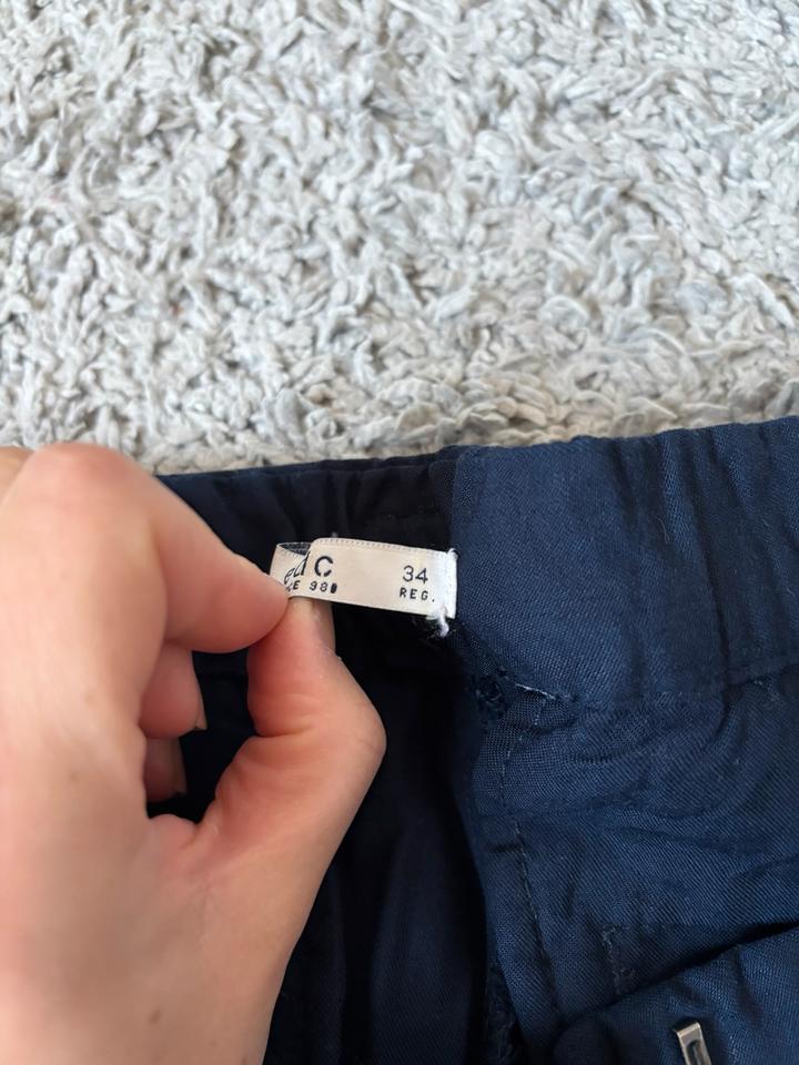 Schicke Esprit edc Stoffhose mit Schleife / Bindegürtel S blau in Osnabrück