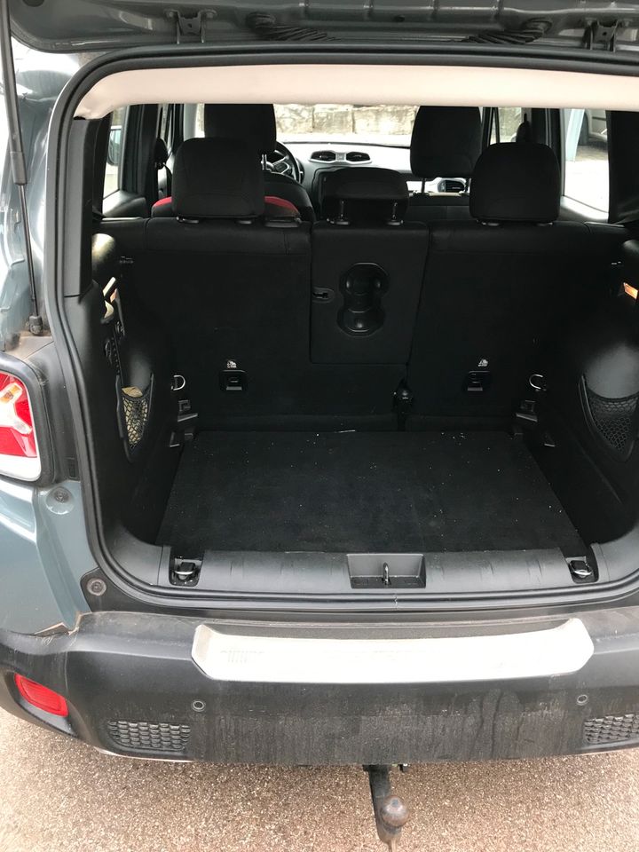 Jeep Renegade Limited in Uhingen