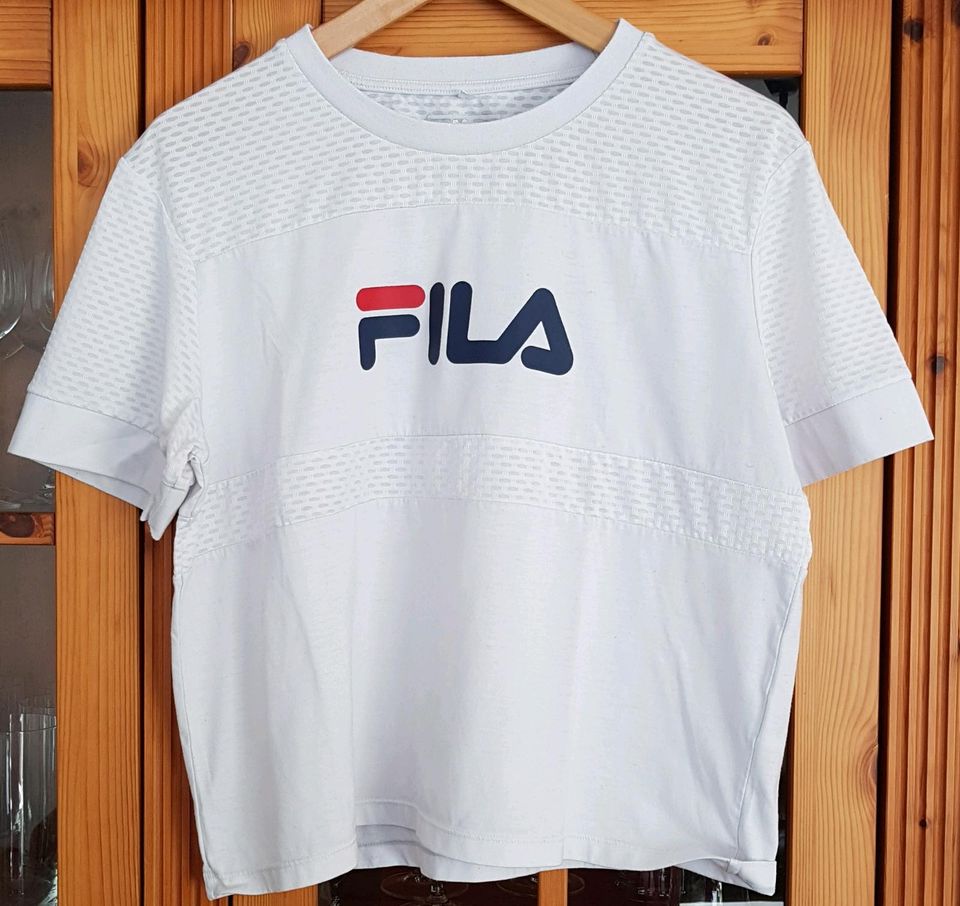Fila T-Shirt, Gr. L, verkürzte Form in Recklinghausen