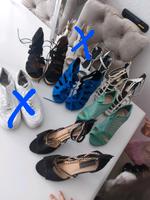 Gut erhaltene schuhpaket high heels pumps sandalen peeptoe gr 40 Essen-Borbeck - Essen-Vogelheim Vorschau