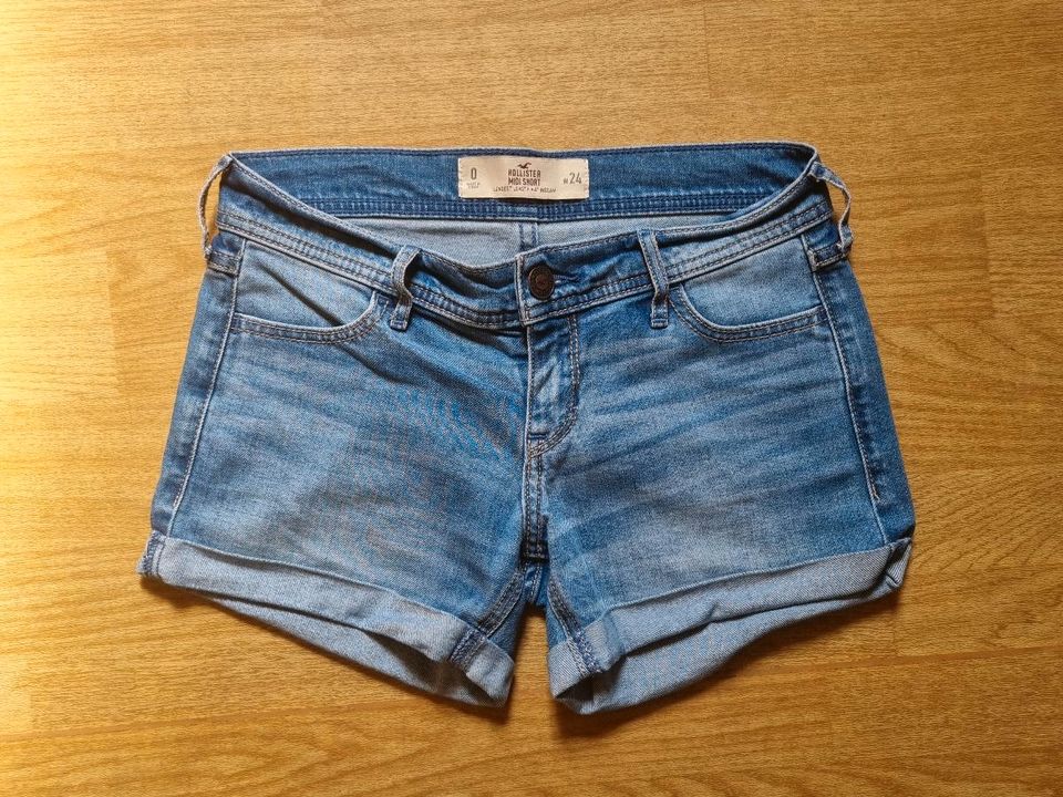 Hollister Shorts/ Hot pants Damen Gr. 24 (34) in Dietrichingen