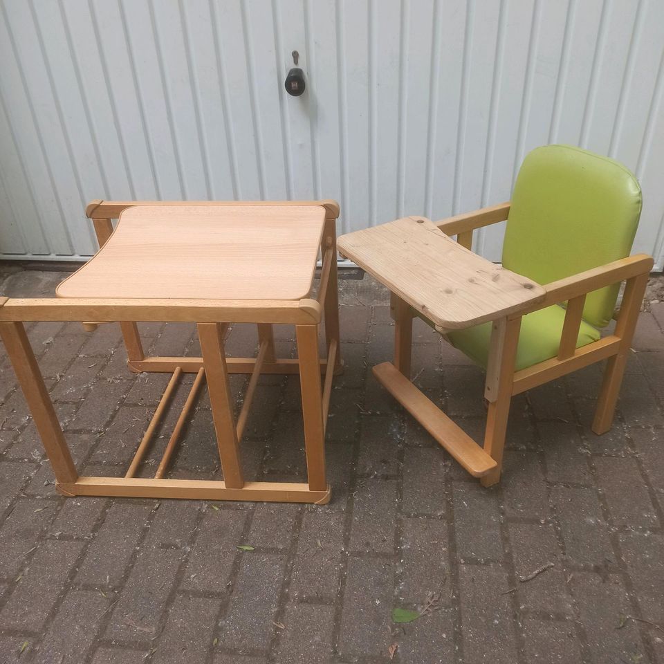 Kinderstuhl mit Tisch in Leipzig