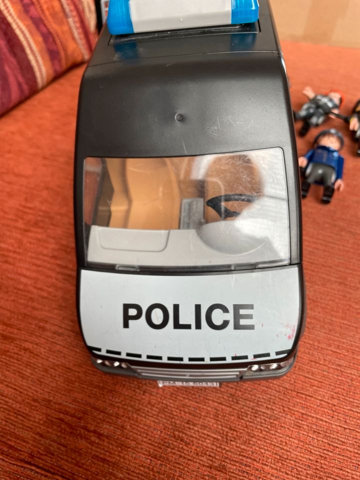 Lego Duplo Polizei Einsatzwagen mit Zubehör in Dresden