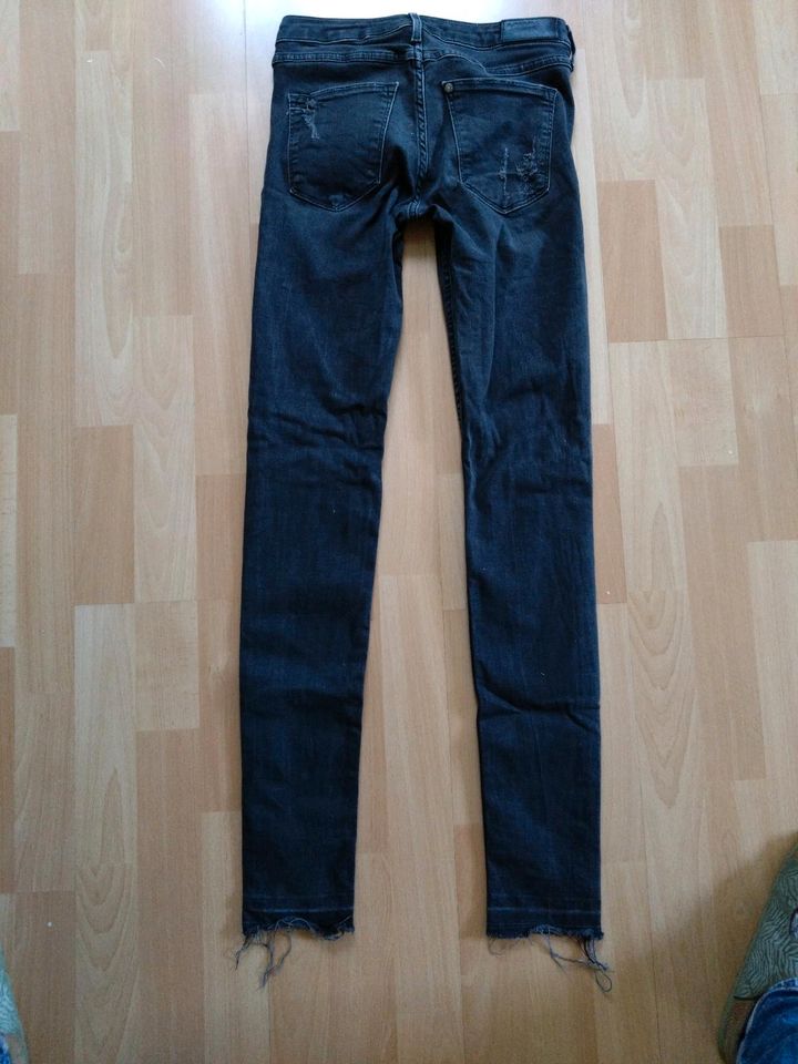 Damen Jeans in Herrnhut