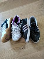 Adidas Hallenschuhe Schuhe Gr 36 2/3 zu verschenken Niedersachsen - Langenhagen Vorschau