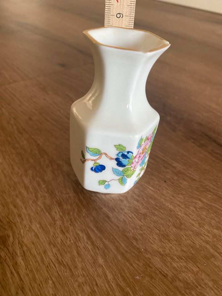 Kleine englische Vase in Leverkusen