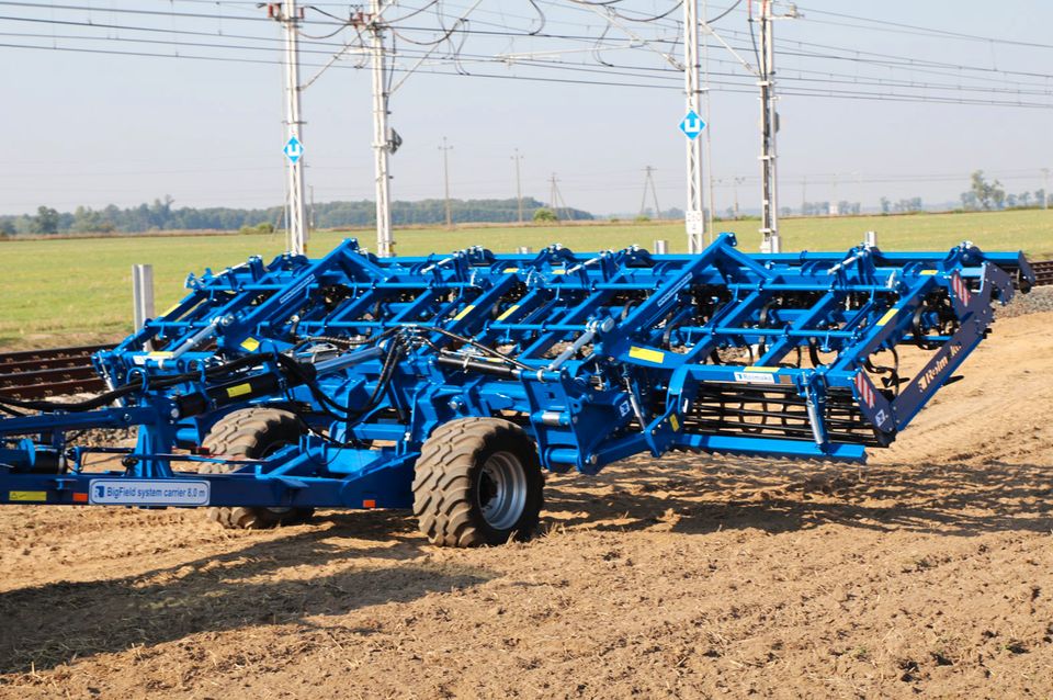 MD Rolmako Saatbettkombination Big Field U 684 - 8,0 m HP in Zeven