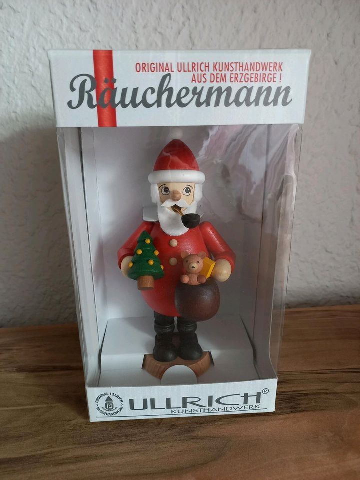Ulrich Weihnachtsmann Räuchermann Erzgebirge in Lenningen
