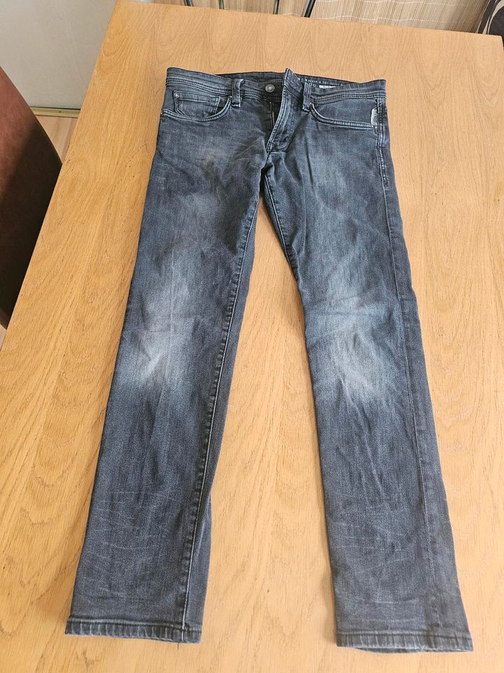 Schwarze Jeans W29 L30 in Friedrichshafen