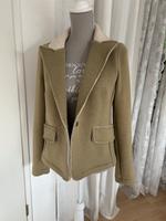 Aust Blazerjacker Jacke elegant Büro Größe L 40 Knopf Boho Blazer Niedersachsen - Wedemark Vorschau