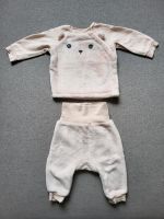 Süßes Kuschel-Set für Babys, Bärchen, H&M, Größe 68 München - Bogenhausen Vorschau