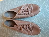 esprit Schuhe braun Gr. 42 Sneakers Saarland - Blieskastel Vorschau