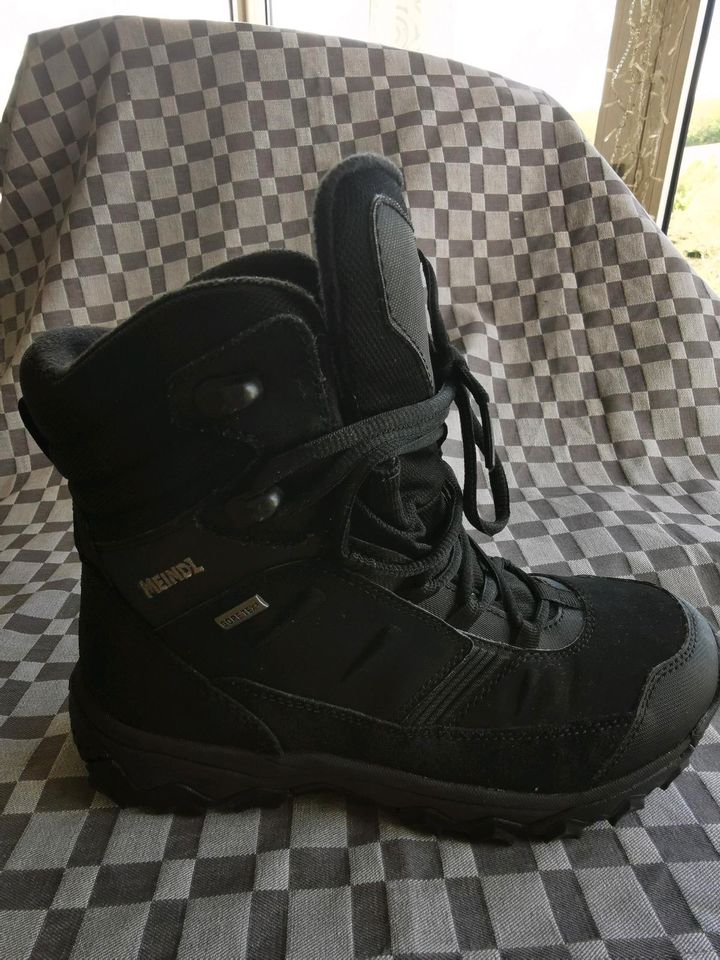 Meindl Trekkingschuhe GR 4,5 NEU!! in Siegen