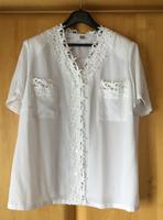 Bluse weiß mit Spitze Sommerbluse Gr. 50 Köln - Rodenkirchen Vorschau