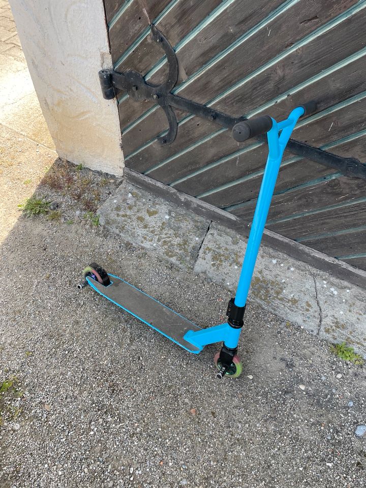 Stunt Scooter in Taching