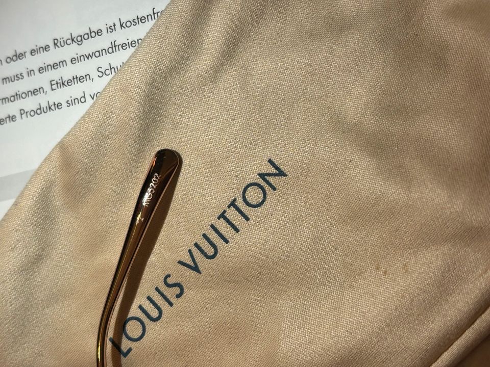Louis Vuitton Sonnenbrille Z1859U in Kamen