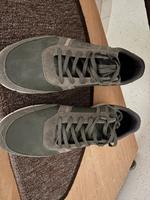 Sneakers Lacoste Grün Herren Gr. 45 Niedersachsen - Blomberg Vorschau