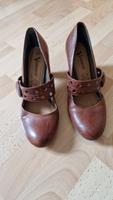 Schuhe Pumps, Gr. 40, braun, Leder,  Venturini Baden-Württemberg - Öhringen Vorschau