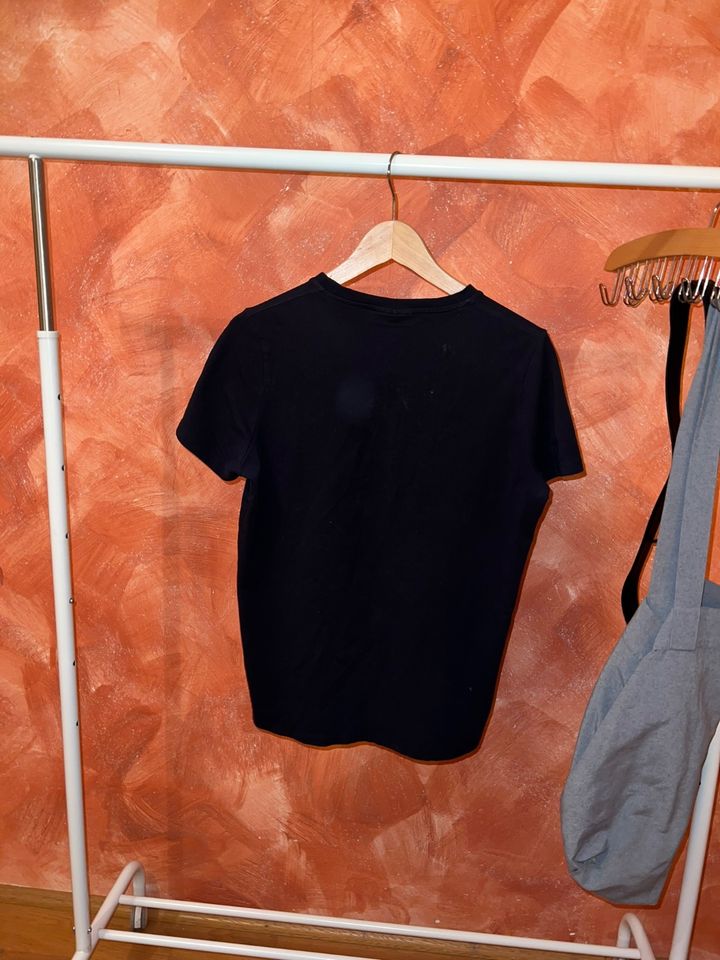 Lagerfeld T-Shirt in Navy, Größe S, elastisch in Wuppertal