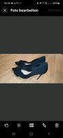 Schicke Reserved Damen Schuhe Pumps Absatzschuhe High Heels Gr 40 Leipzig - Schönefeld-Abtnaundorf Vorschau