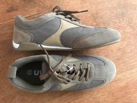 NEU Sneaker grün oliv khaki von UVS Gr. 38 Baden-Württemberg - Baiersbronn Vorschau