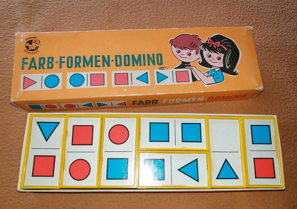 DDR Farb- Formen Domino in Tröstau