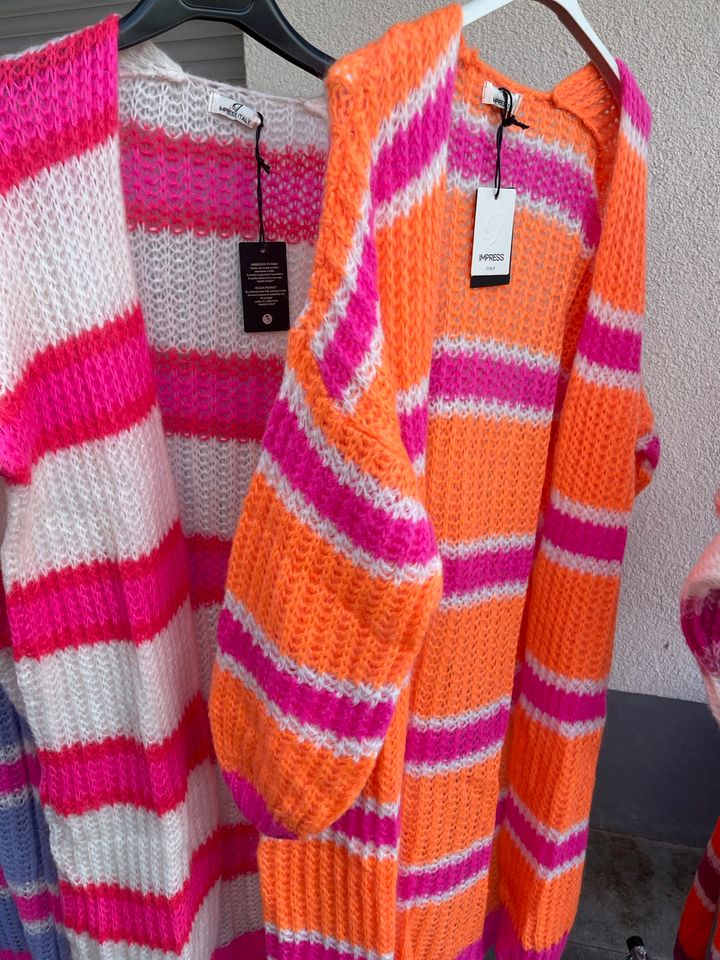 Strickjacke Mantel Ibiza  style Boho neon kurze lange MIDI in Engen