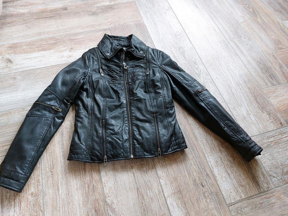 Rich & Royal Lederjacke Jacke L schwarz Bikerjacke karo in Bayern -  Neukirchen-Balbini | eBay Kleinanzeigen ist jetzt Kleinanzeigen