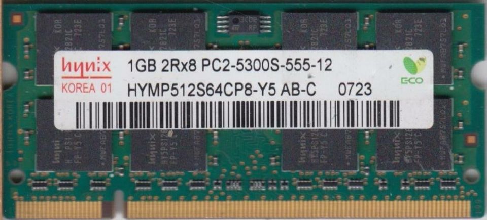 Notebook RAM 1GB Hynix HYMP512S64CP8-Y5 AB PC2-5300S-555-12 in Berlin