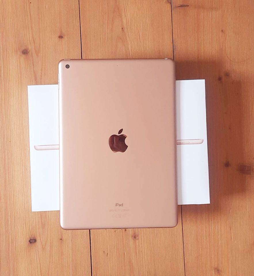 Ipad  8 Generation in Frankfurt am Main