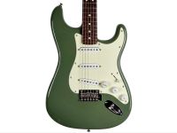 2021 Fender American Pro Stratocaster RW Custom Shop Pickups USA Hessen - Linsengericht Vorschau