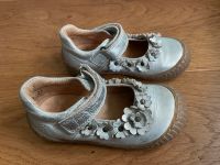 Pom Pom Leder Schuhe Ballerinas Silber 24 Bremen - Hemelingen Vorschau