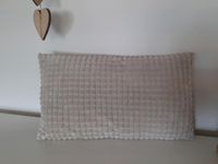 Kuschelkissen beige mit Füllung Mecklenburg-Vorpommern - Greifswald Vorschau