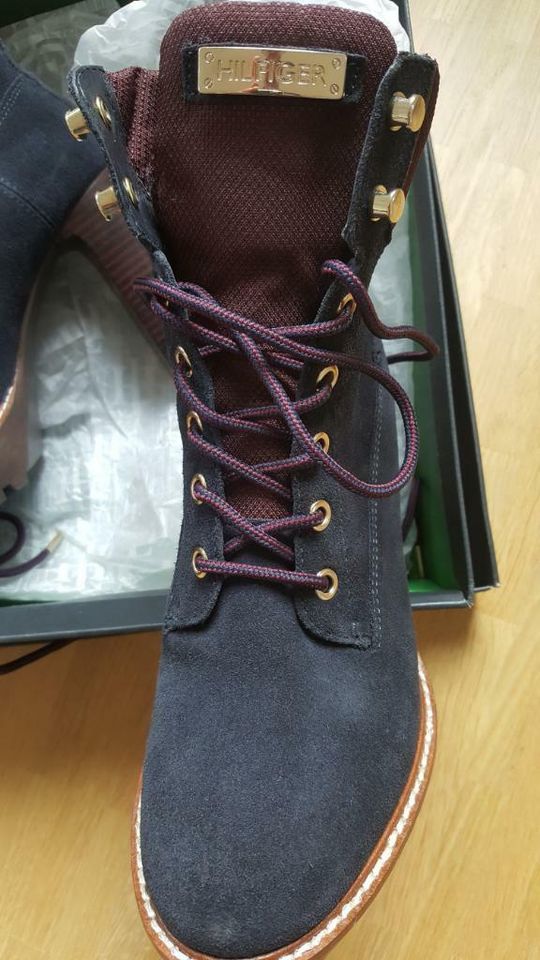 Damenstiefeletten in Gr. 36 von Tommy Hilfiger in Blau/Bordeaux in Saarbrücken