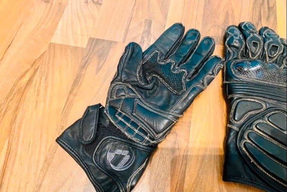 BÜSE Leder Motorrad Handschuhe Carbon Tech in Hamburg