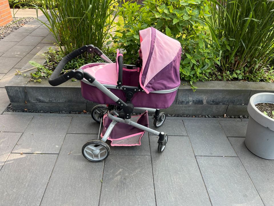 Puppenwagen lila/ rosa sucht Puppenmama in Nordhorn