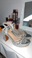 High Heels Nordrhein-Westfalen - Frechen Vorschau
