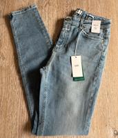 Jeans von closed in W30 NEU! Bayern - Fridolfing Vorschau