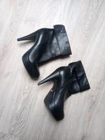 Highheels - Stiefellette - Knöchel Stiefel Nordrhein-Westfalen - Leopoldshöhe Vorschau